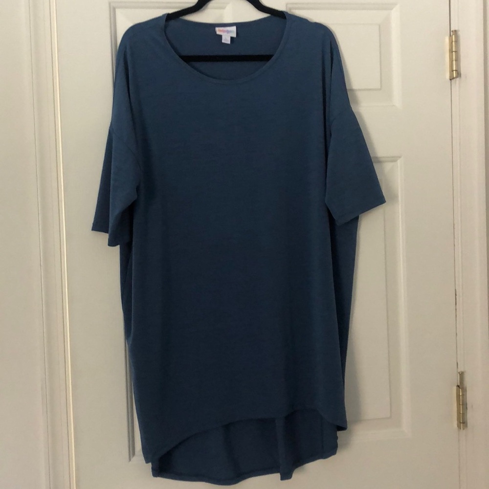 LulaRoe Irma high low tunic